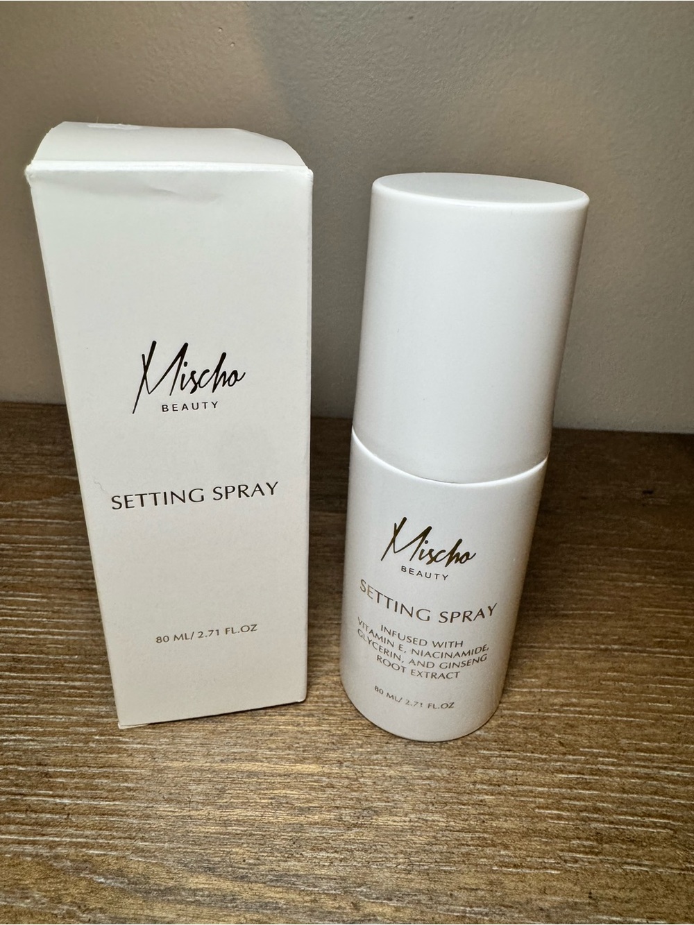 Mischo Beauty White Setting Spray - Hydrating Makeup Finishing Mist